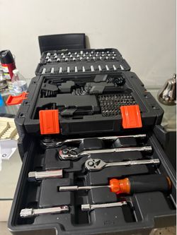 256 piece Mecanic tool set new    Set de  herramientas para mecánica de 256 pieza. Nuevo