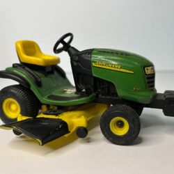 Miniature John Deere L110 Metal Toy