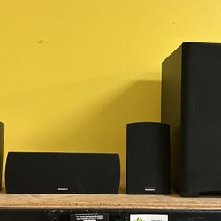 Martin Logan 5 Speaker Set with Powered Subwoofer 