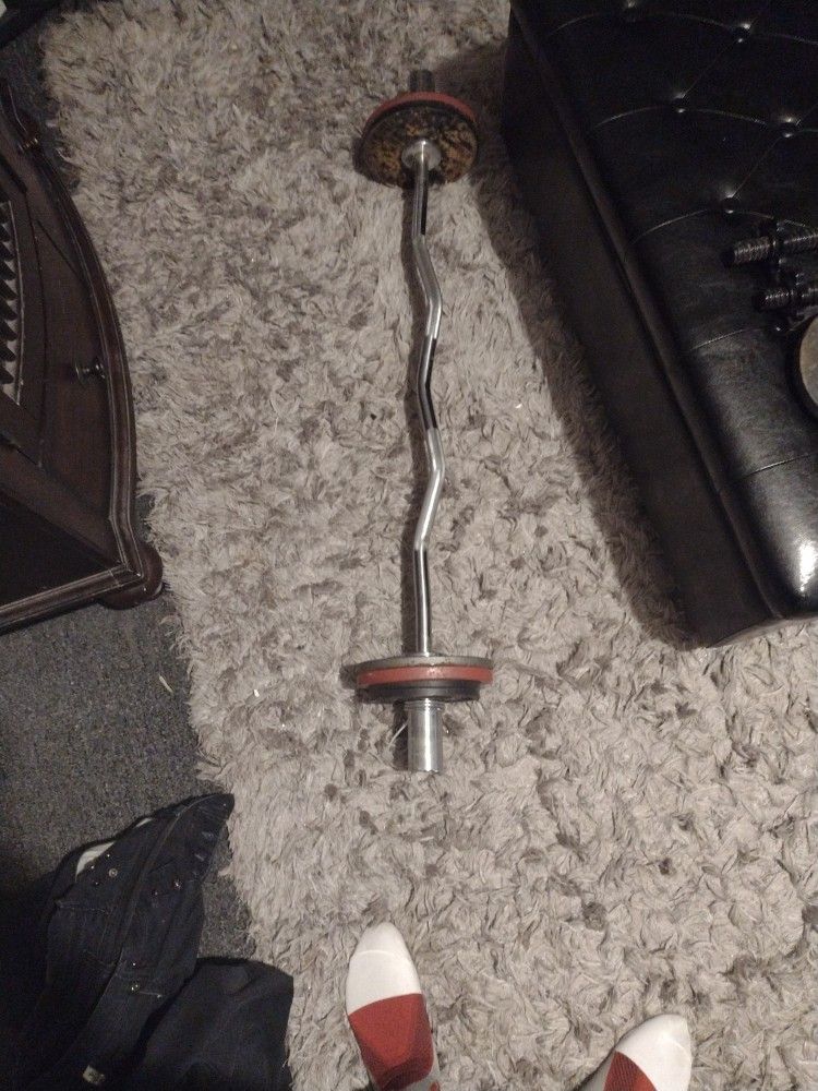 Black Friday 2inch Ez Curl Bar With Clamps 30lbs Of 4x5lbs 4x2 1/2 Lbs