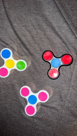 Fidget spinners