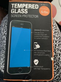 Tempered glass screen protector fits iPhone 6/6S