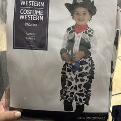 Costume