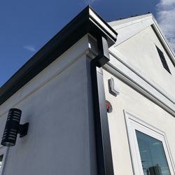 Seamless Rain Gutters