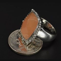 Ring  Antique  Solid 925 Silver Sterling Orange Jade Pebbles Statement  Size 6,  In Good  Condition.