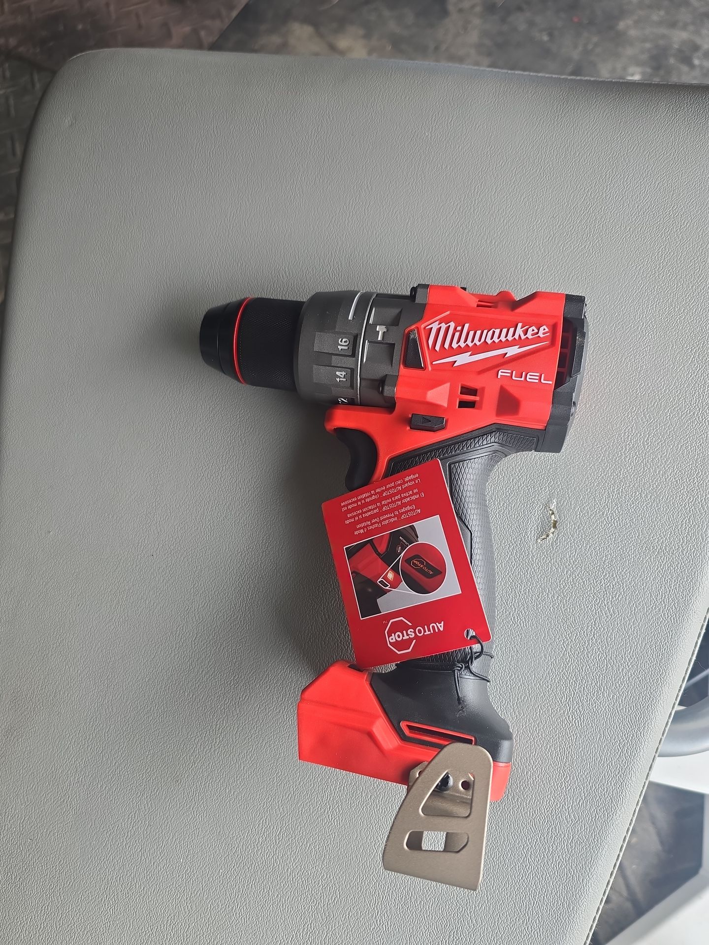 Millwaukee driver drill