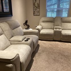 Reclining Sofas 