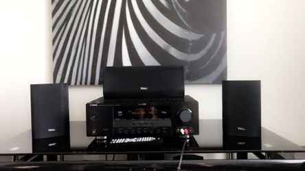 Yamaha 5 Chanel Receiver