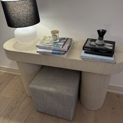 Console Table And Ottoman