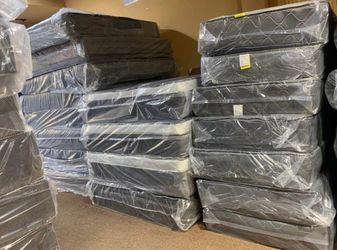 🛏️ Twin, Full, Queen & King Mattresses – In Stock‼️