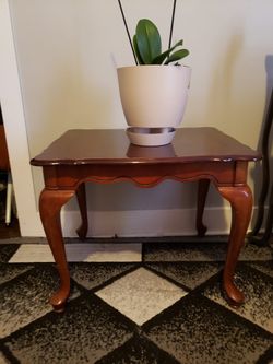 End Table & Coffee Table