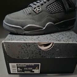 Jordan 4 black Cat 
