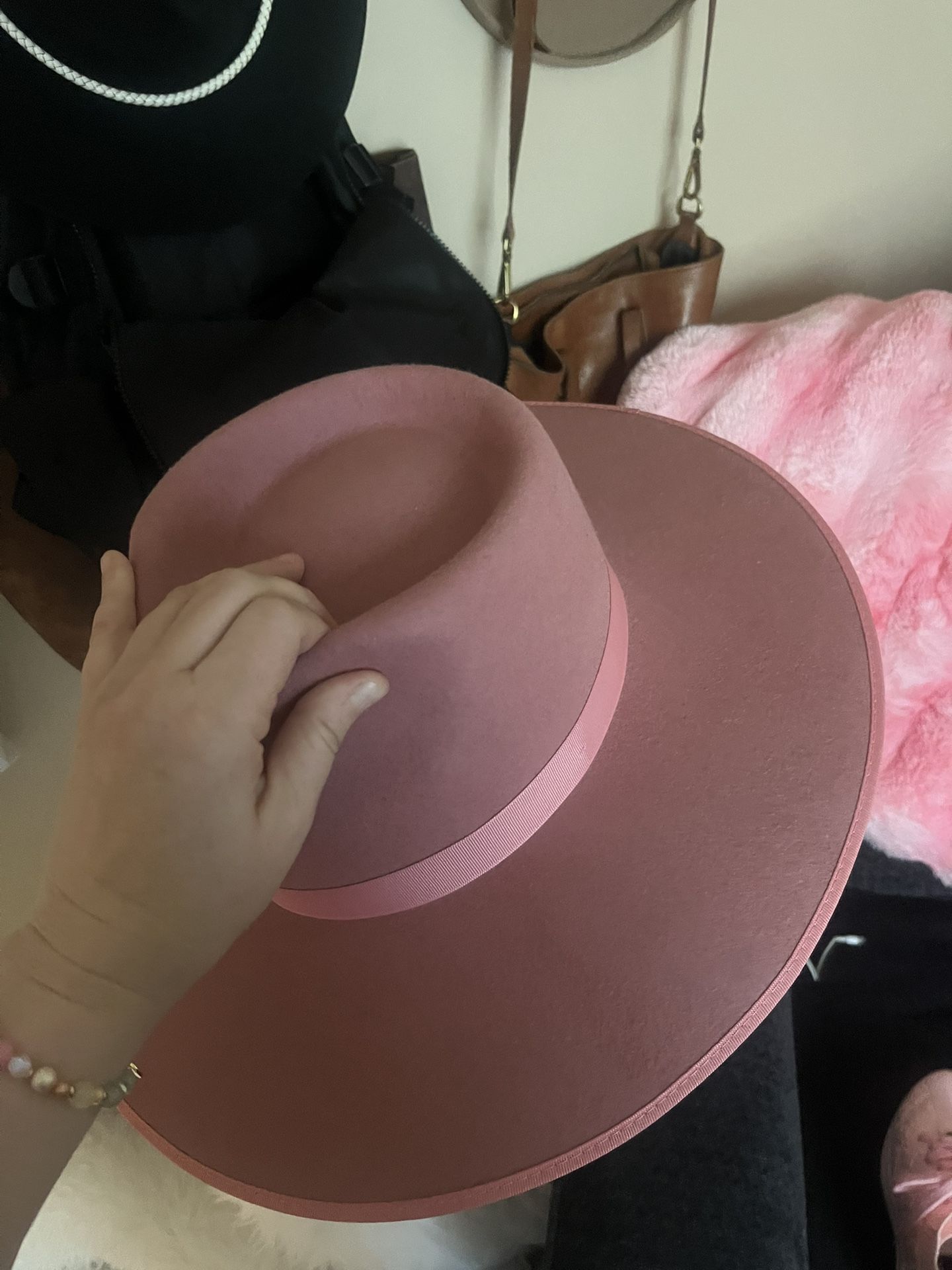 Brand New pink cowboy Hat From Lack Of Color