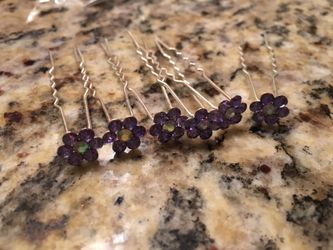 Hair pins