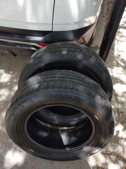Tires  235/65/R17
