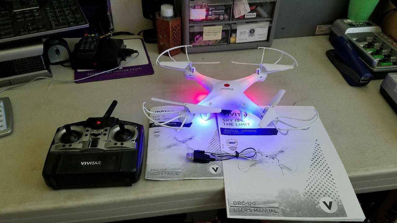 Vivitar DRC-120 Camera drone