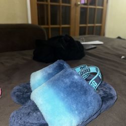 Ugg Slides