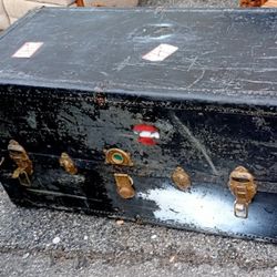 Vintage Trunk