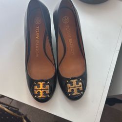 Like New Tory Burch Wedges Size 5