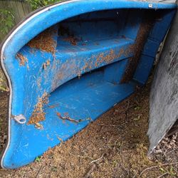 Livingston 8ft Skiff Needs Good Cleaning