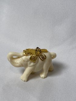 Celluloid Lucky Elephant Charm Pendant Beige Trunk Up Vintage Fashion Jewelry 