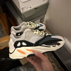 Yeezy 700 Wave Runner Size 10 And 11