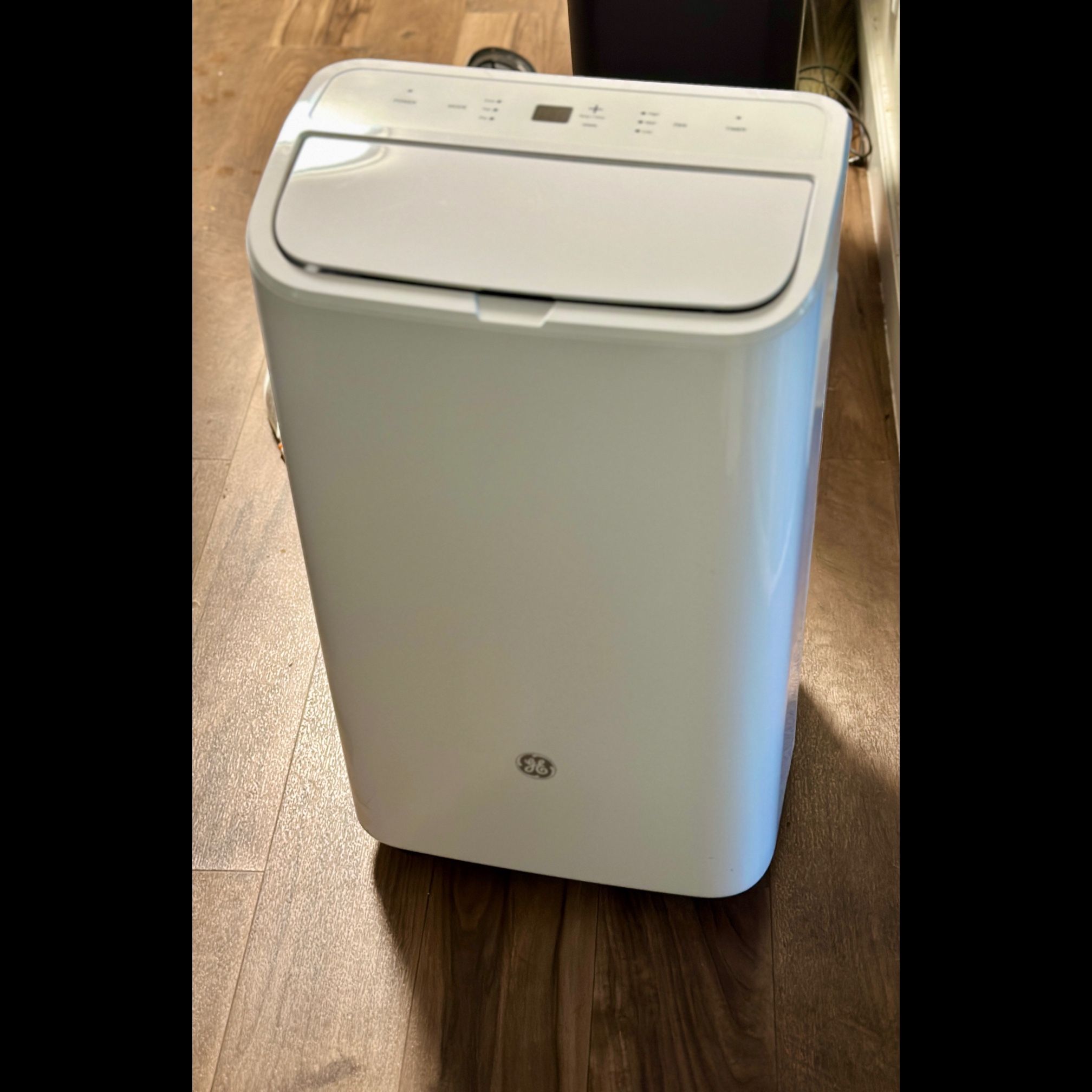 Air conditioner With Remote