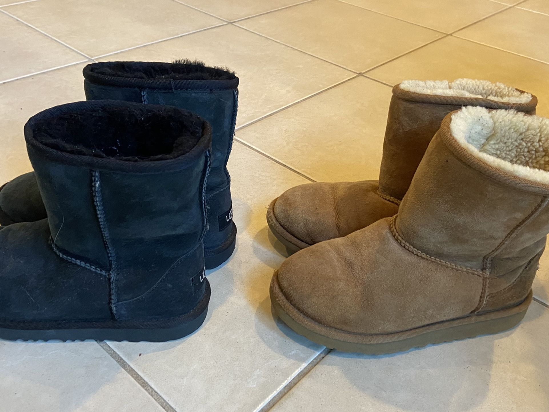 Girls Size 3 Ugg’s