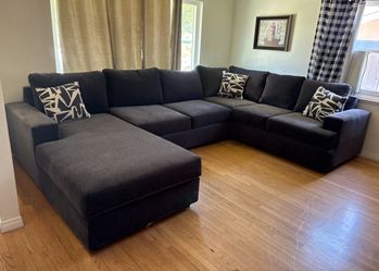 (ANY COLOR) Large Dark Gray U-Shaped Sectional Sofa