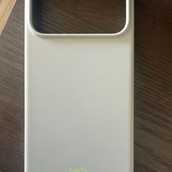 iPhone 17 Pro Max Beats Case 