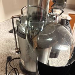 Juice Extractor 