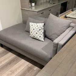 Chaise Couch, Elegant 