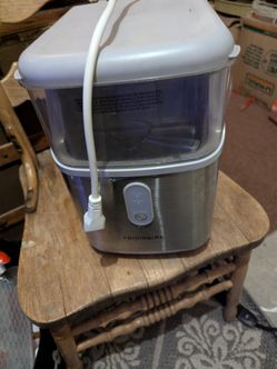 Ice machine