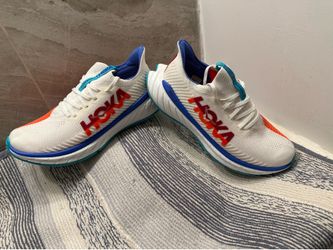 Hoka carbon x3 size 9