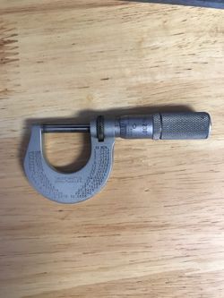 Starrett 0-1 micrometer