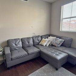 Sectional Couch With Ottoman - Leather