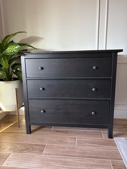 3-Drawer Dresser