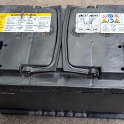 AGM  truck battery 