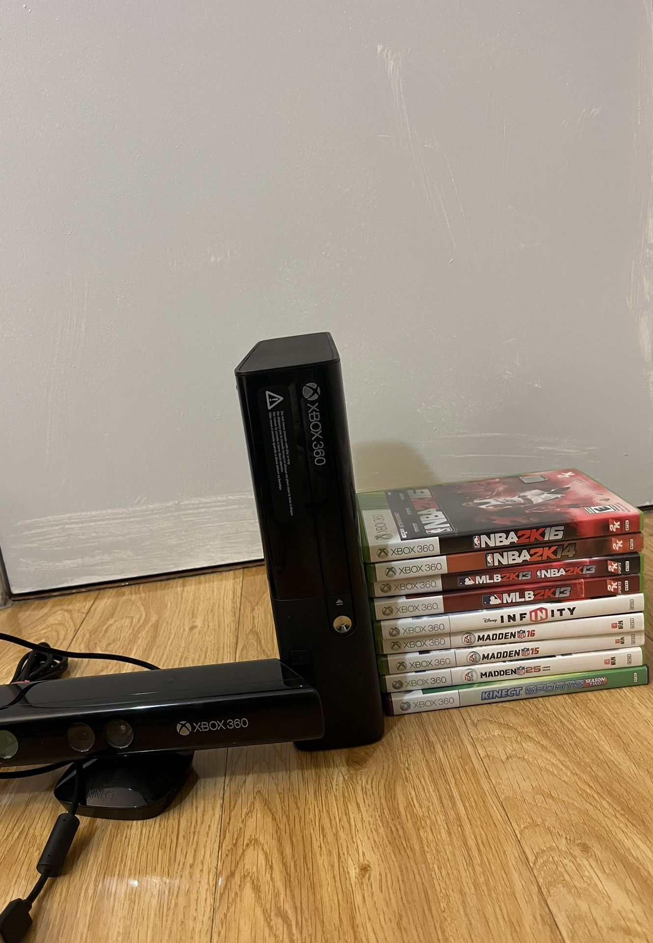 XBox 360 E Bundle