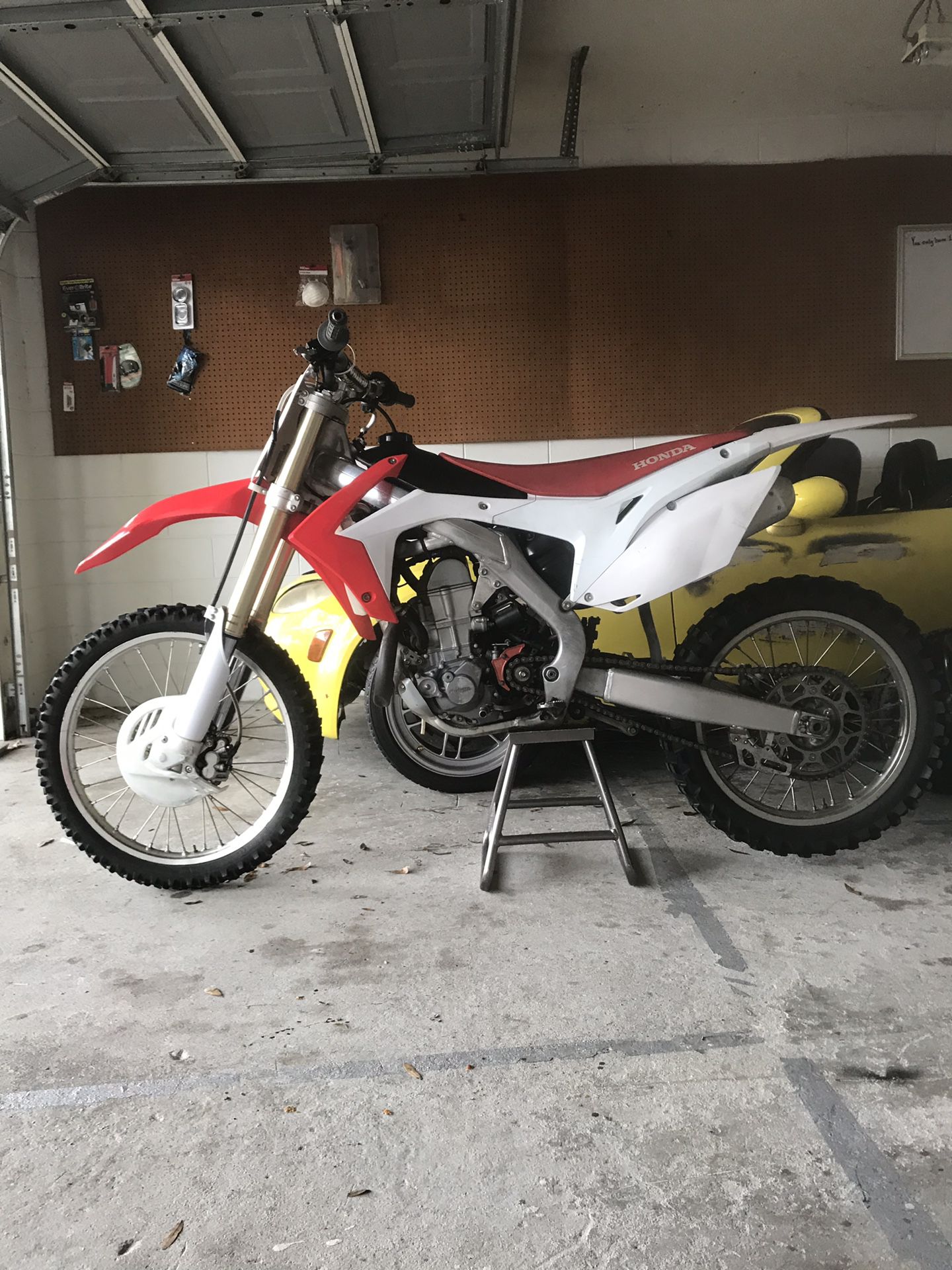 2016 Honda crf450r with title