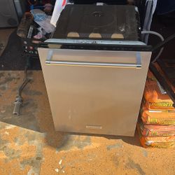Kitchen Aid Dishwasher 