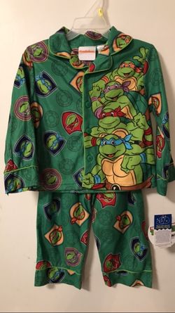 Boys ninja turtles pajamas size 3T and 4T new never been used.