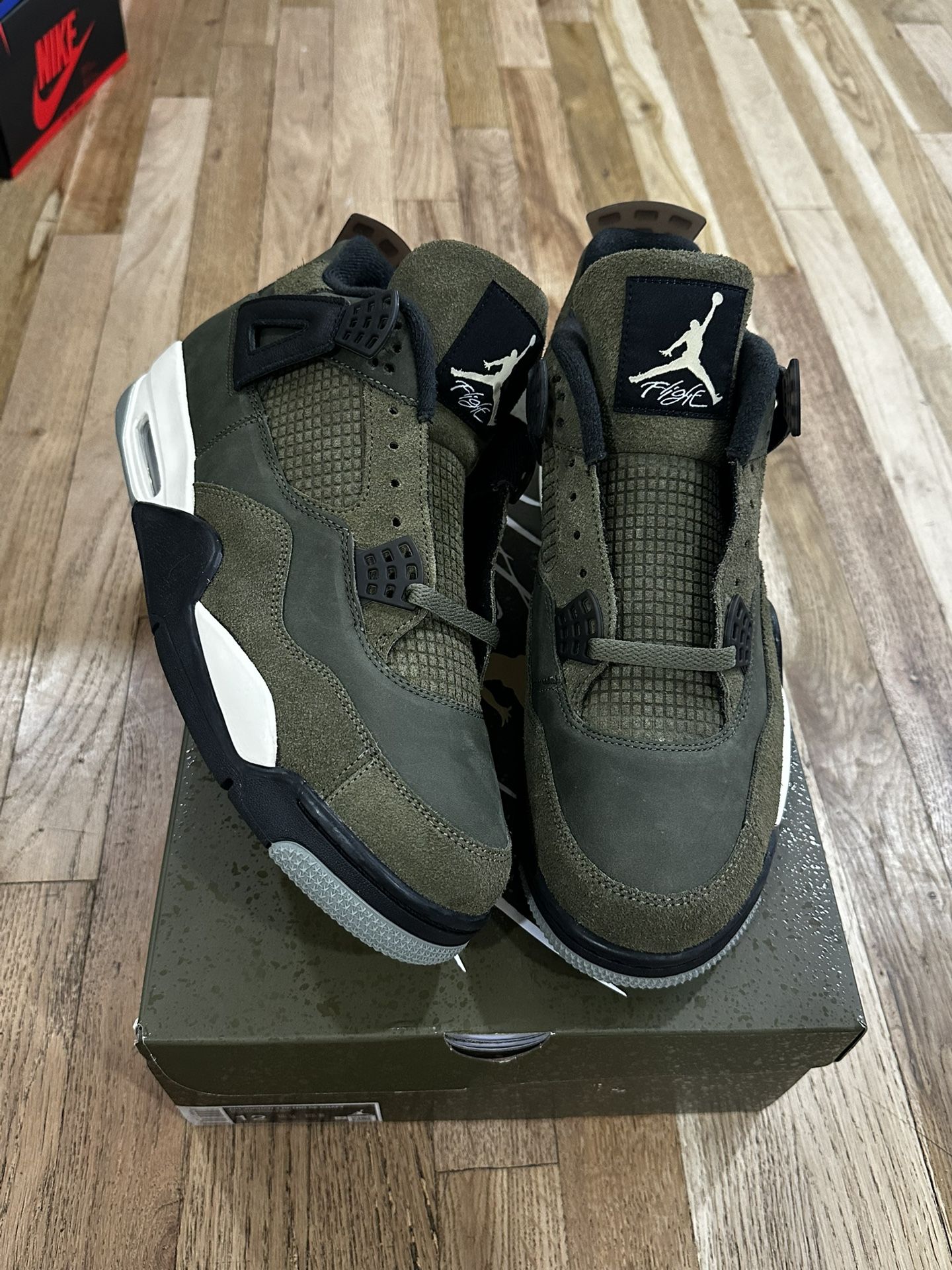 Jordan 4 Craft Medium Olive