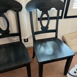 4 Chairs