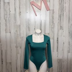 wearever green bodysuit size medium
