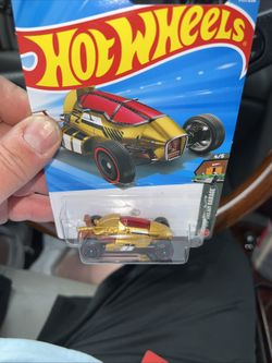 Hot Wheels Treasure Hunt