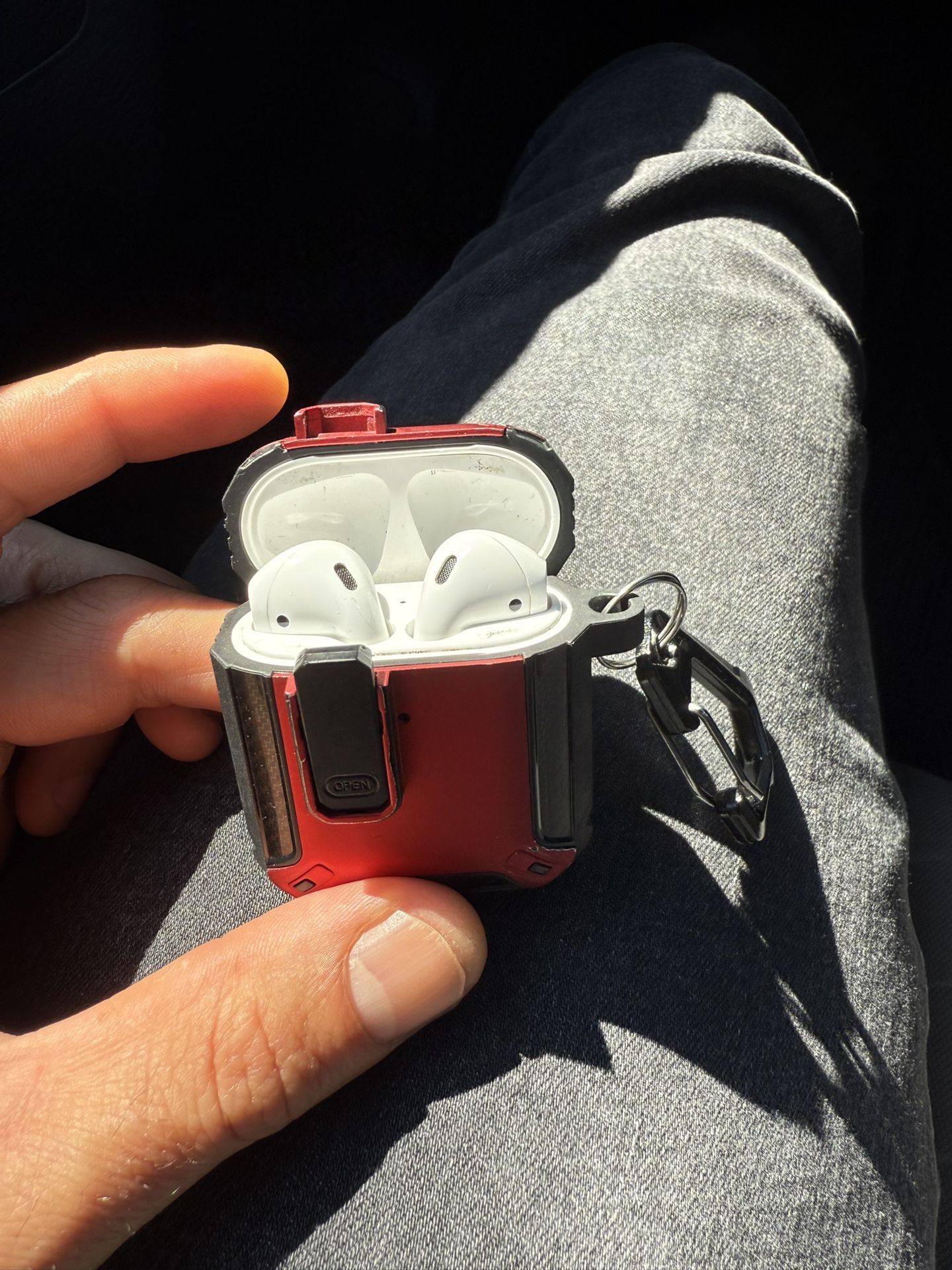 AirPods Gen 2