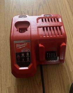 Milwaukee M18 & M12 Multi-Voltage Rapid Charger, specifically model number 48-59-1808.
