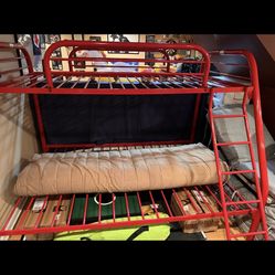 Metal Bunk bed