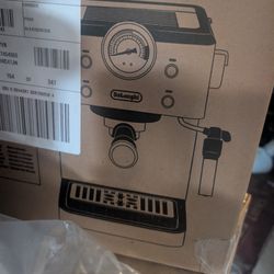 De'Longhi EM450M Linea Classic manual espresso machine.